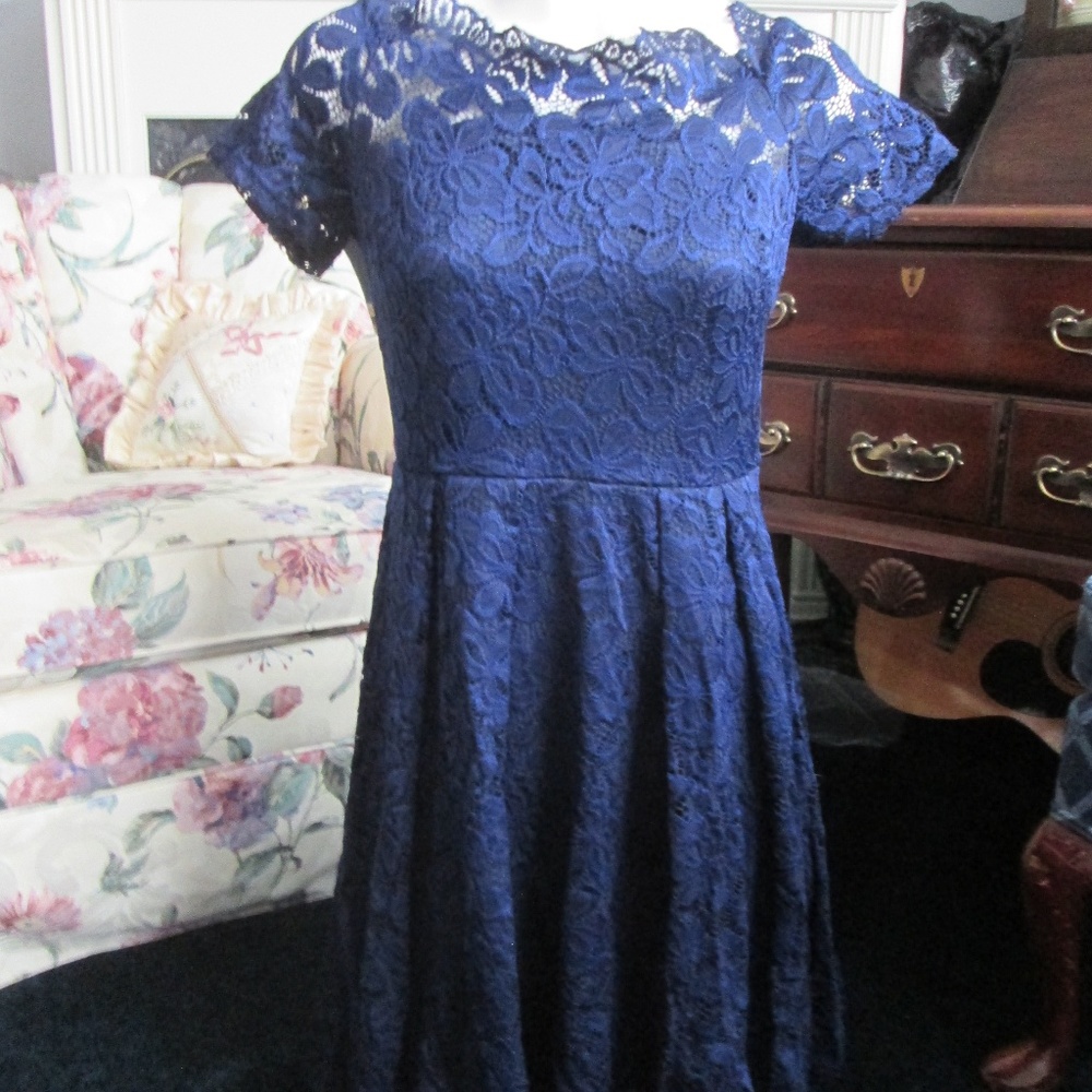 NWT-Missy-Retro Gorgeous City-Blue Laced D…
